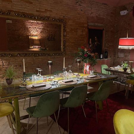 Santa Maria a Monte Art Suite Gallery - Tuscany - Medieval Town Close To Florence, Pisa, Lucca, Chianti Zone, Versilia מראה חיצוני תמונה